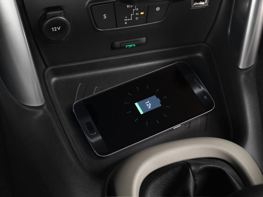 Детали интерьера Citroen C3 Aircross 2017 года  (WW) (фото 84 из 120)